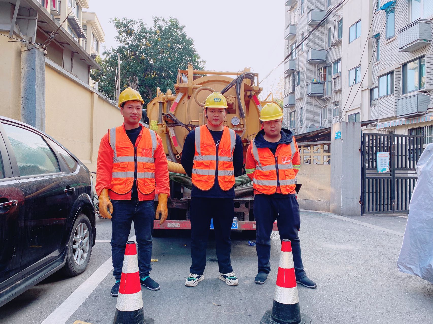 北苑南京某小区管道清淤检测施工